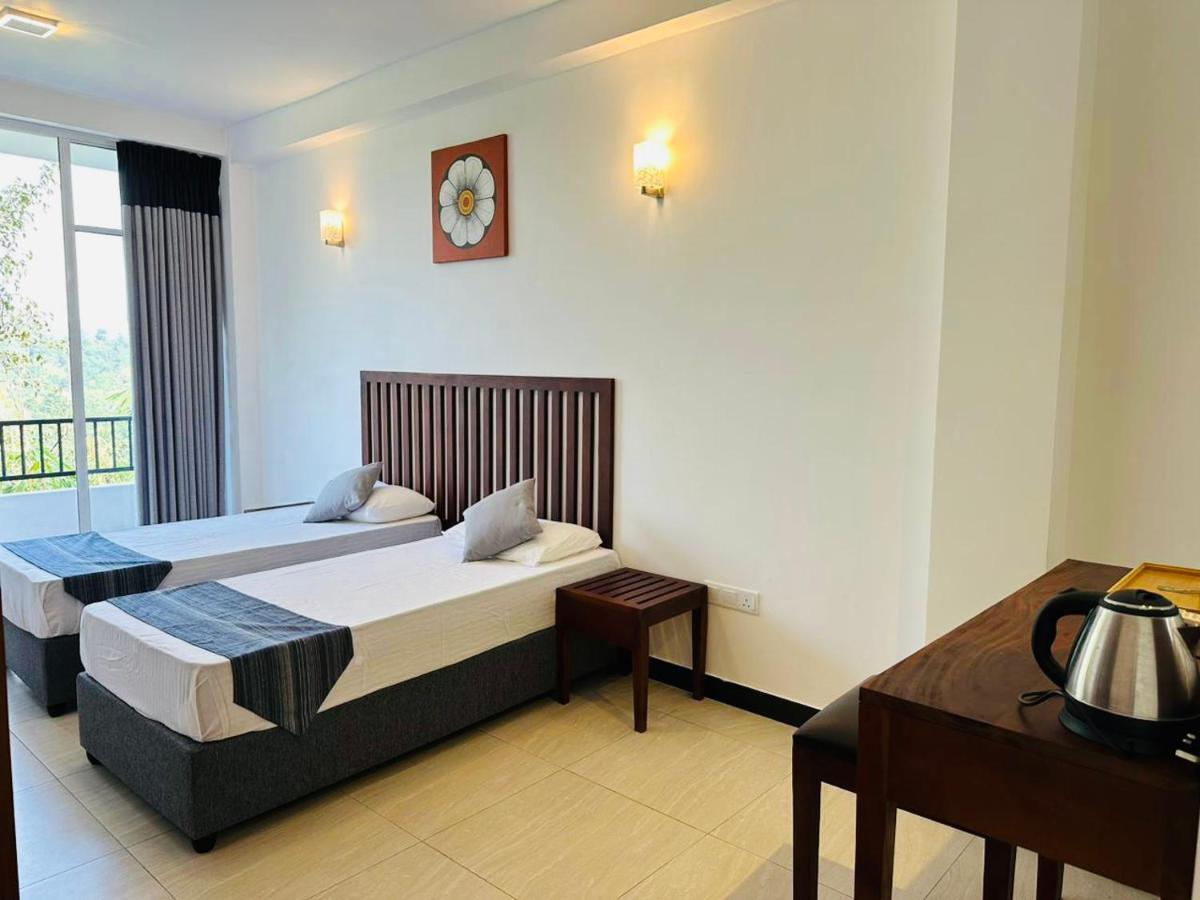 Kandy Hub Guest House Exteriör bild