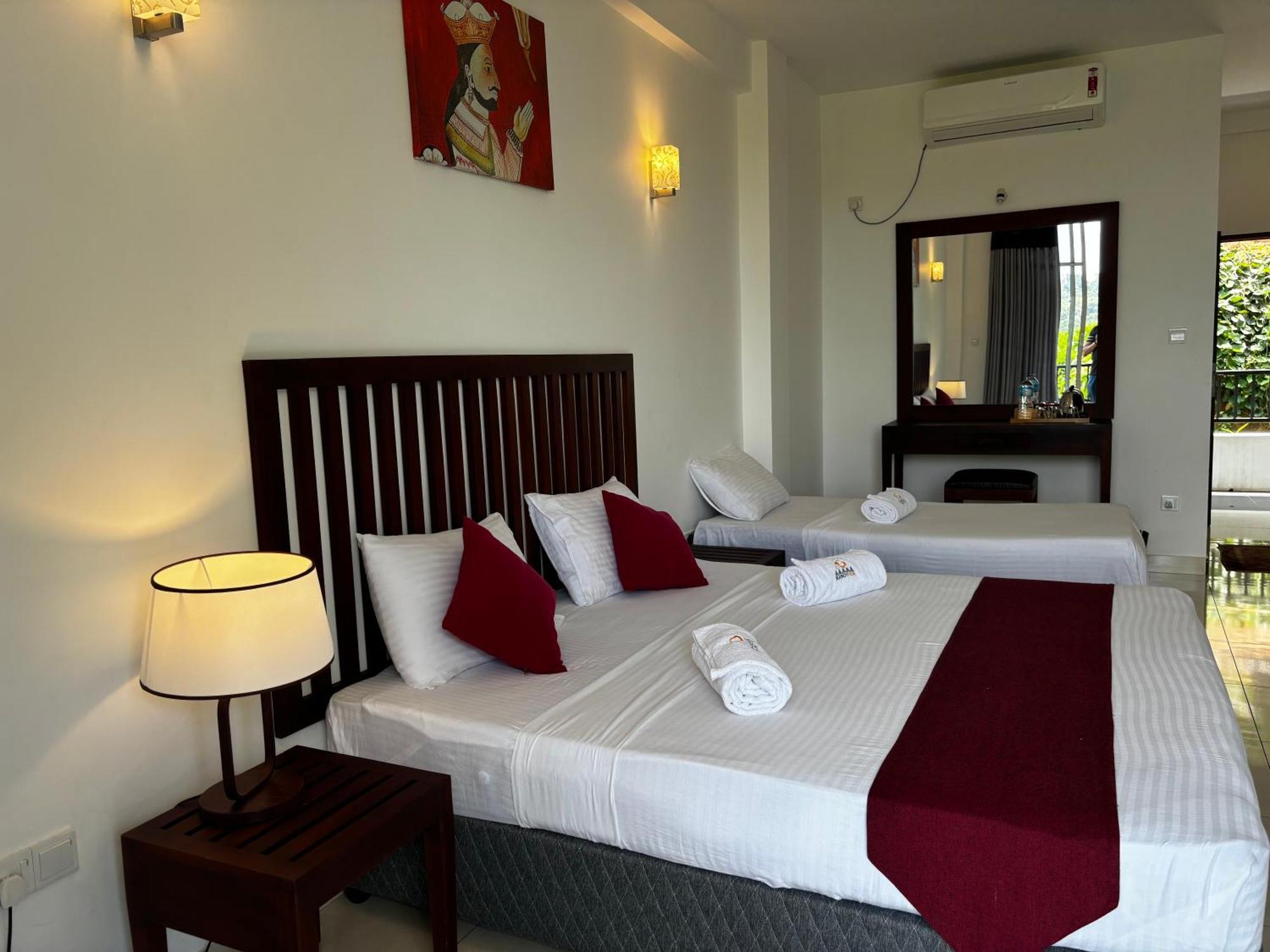 Kandy Hub Guest House Exteriör bild