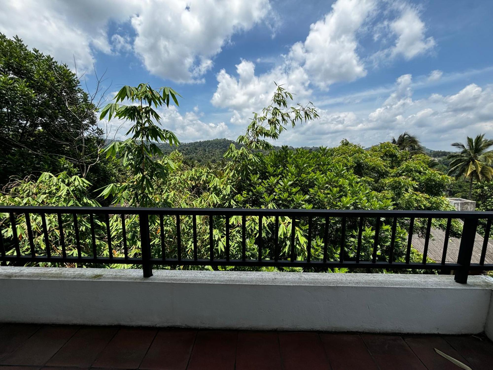 Kandy Hub Guest House Exteriör bild